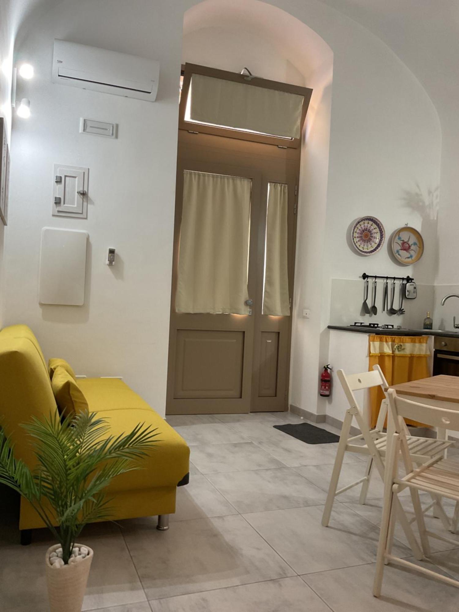 Rossaroll Holiday Houses نوتو المظهر الخارجي الصورة