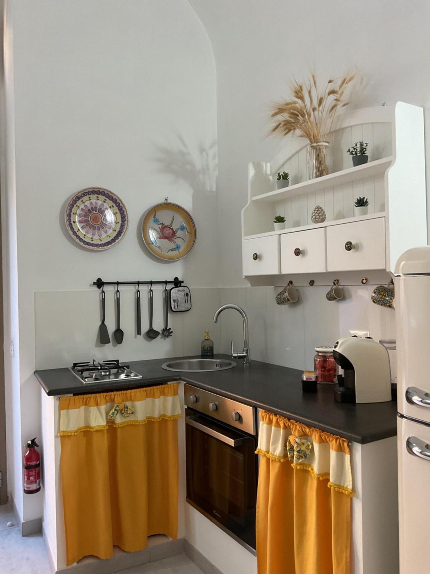 Rossaroll Holiday Houses نوتو المظهر الخارجي الصورة